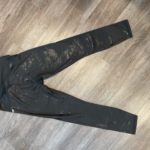Fabletics leggings - Picture 8 of 8